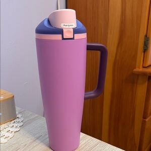 Owala Freesip Tumbler
